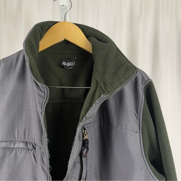 PB Basics Large Lightweight Olive Green Fleece Jacket Soft Shell Outdoor Hiking - Picture 3 of 8